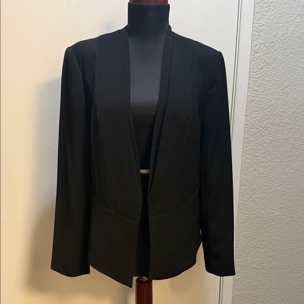 Vince Camuto Classic Black Blazer